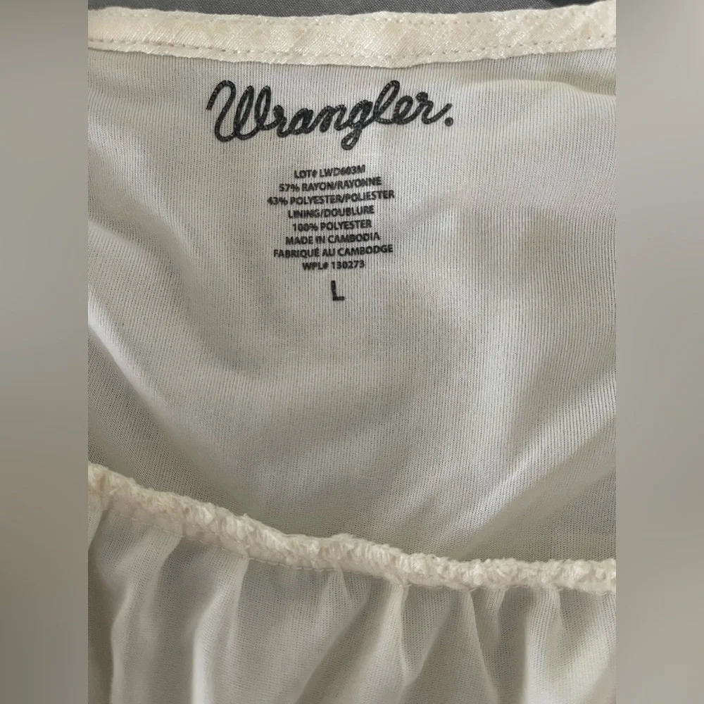 Wrangler Ivory Sleeveless Minidress With Crochet Detailing Around Neckline Sz L